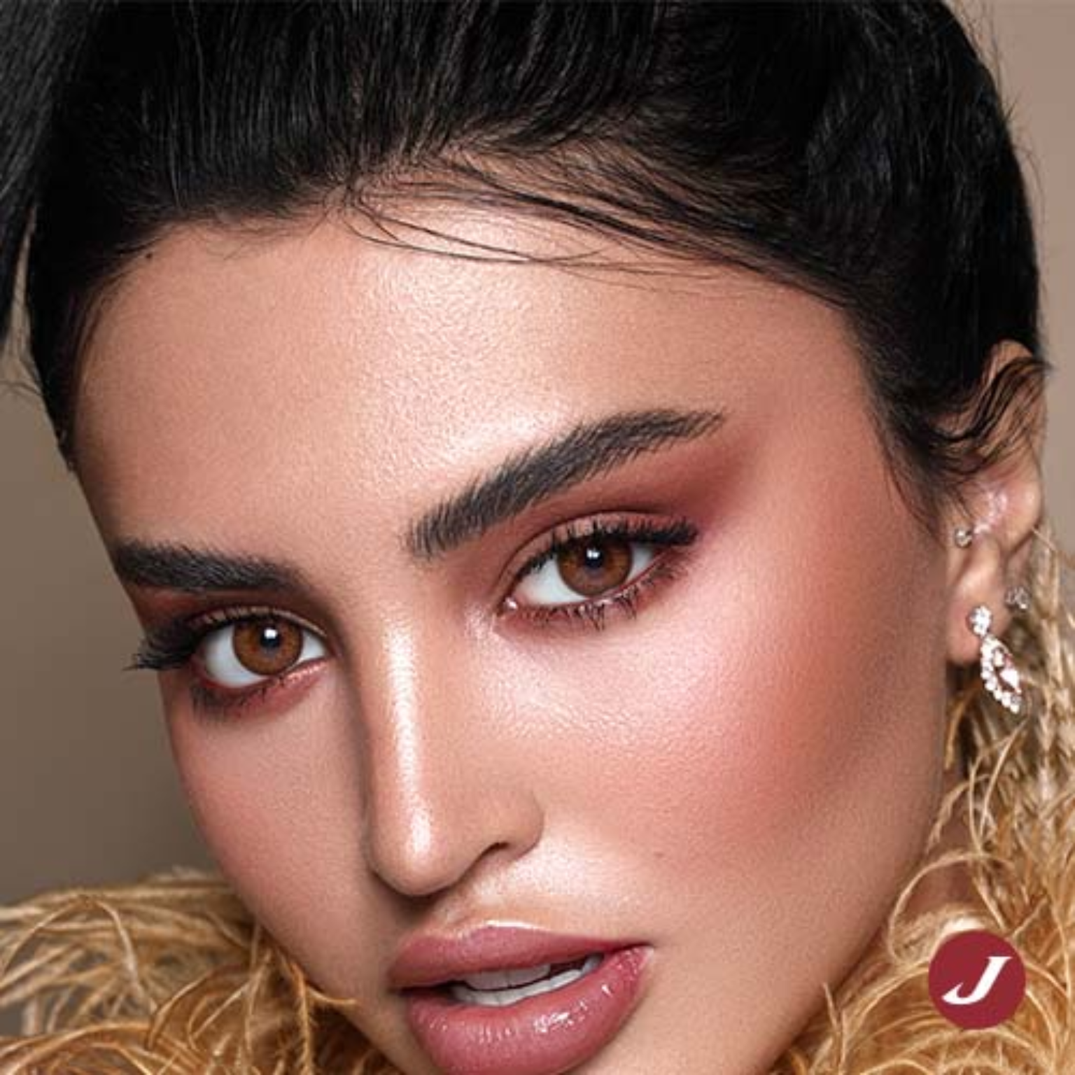 Bella Elite Cinnamon Brown