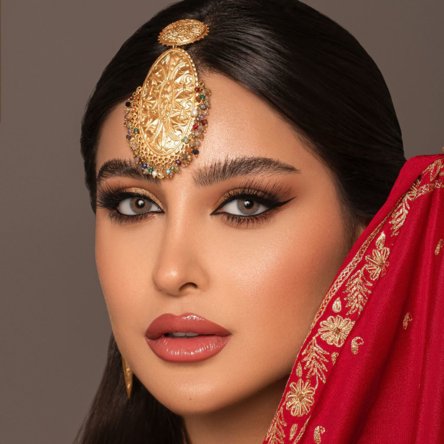 ألورا - داي (بيلا)