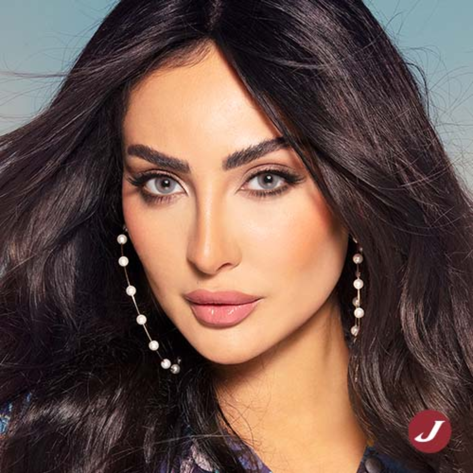رمادي بارد - عمارة