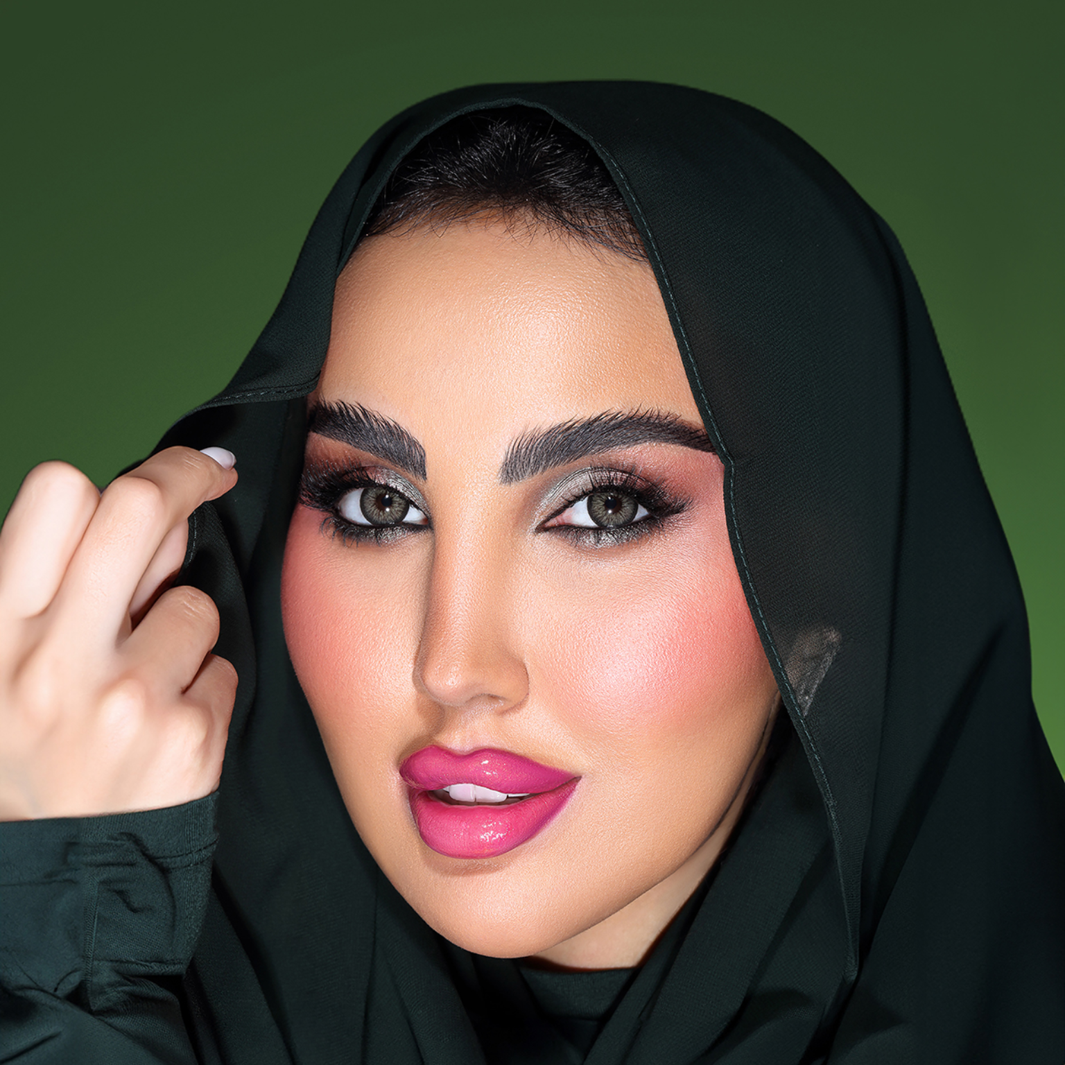 حية - عمارة